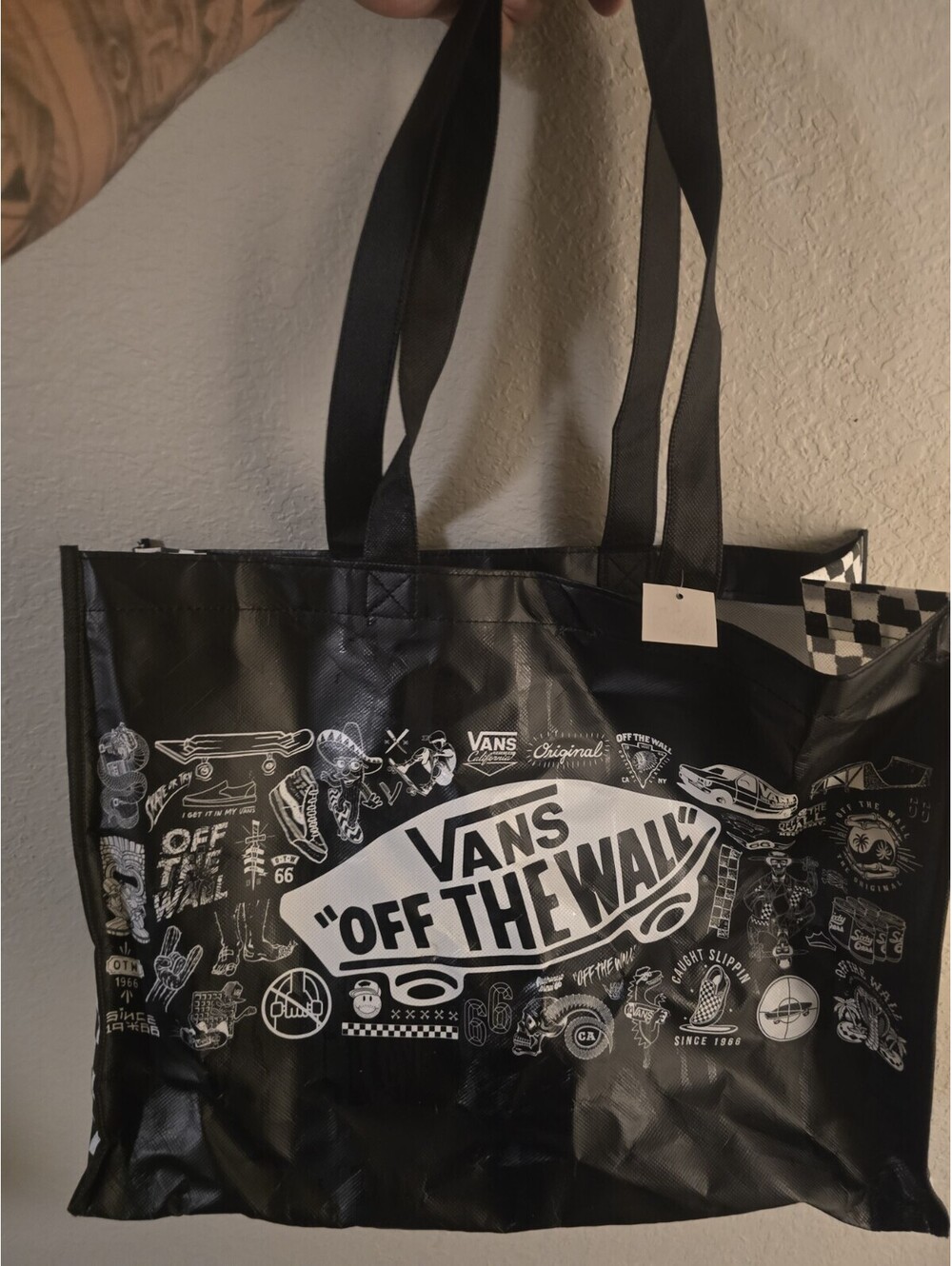 NWT VANS Off The Wall Reusable Shopping Tote Bag Large Black Doodle Skate NEW